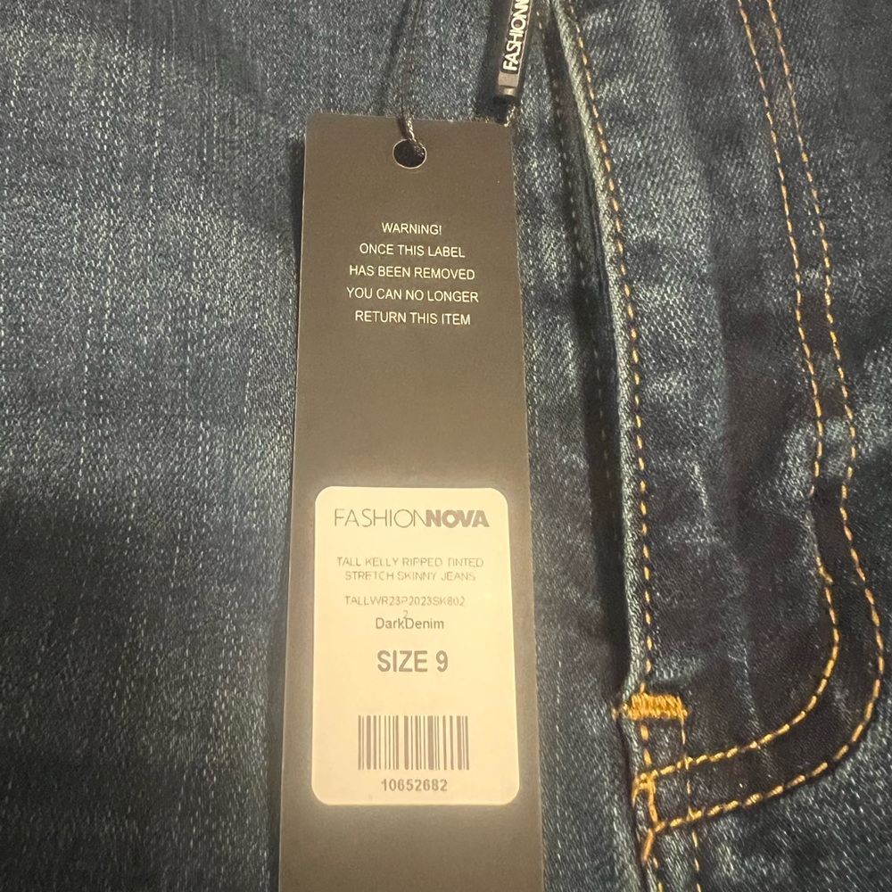 Fashion Nova Women's Dark Blue Skinny Jeans